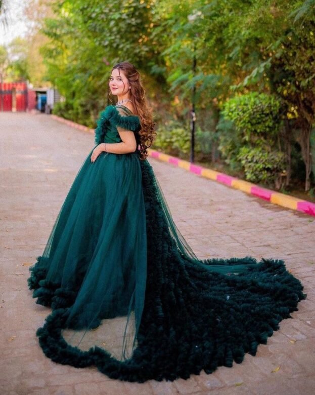 alexa-gown