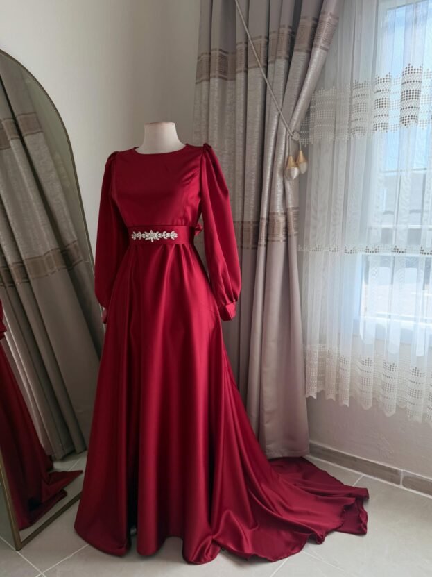 silk-tail-gown