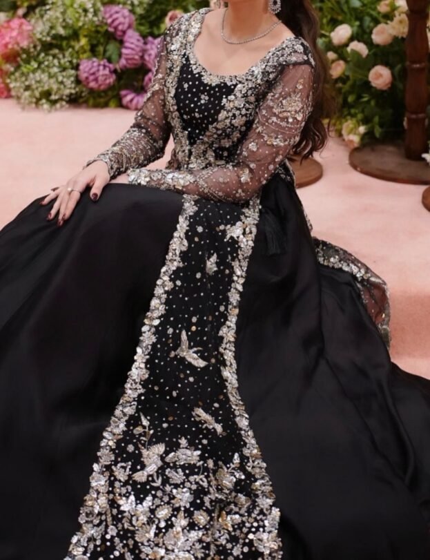 black-maxi
